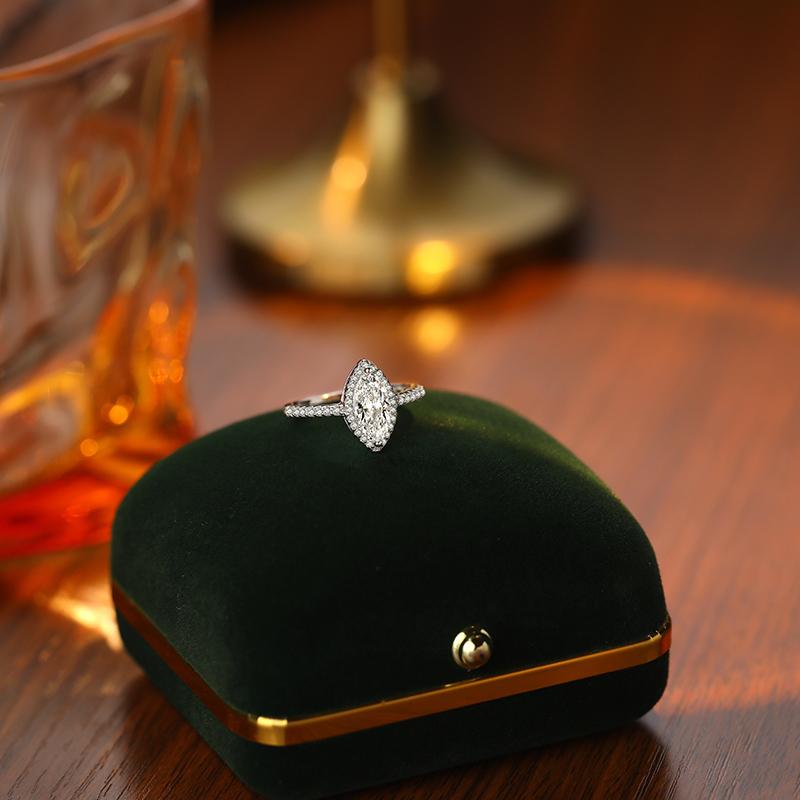 K1258 Unique Marquise Shape Moissanite 1 Carat S925 Silver Platinum Plated Ring