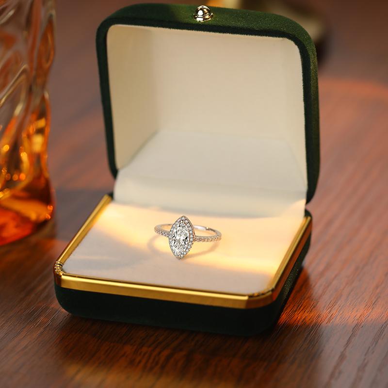 K1258 Unique Marquise Shape Moissanite 1 Carat S925 Silver Platinum Plated Ring